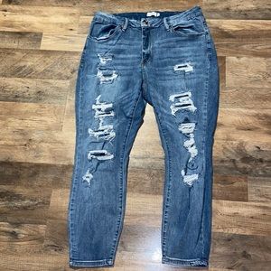 Rue 21 ripped jeans, size 18